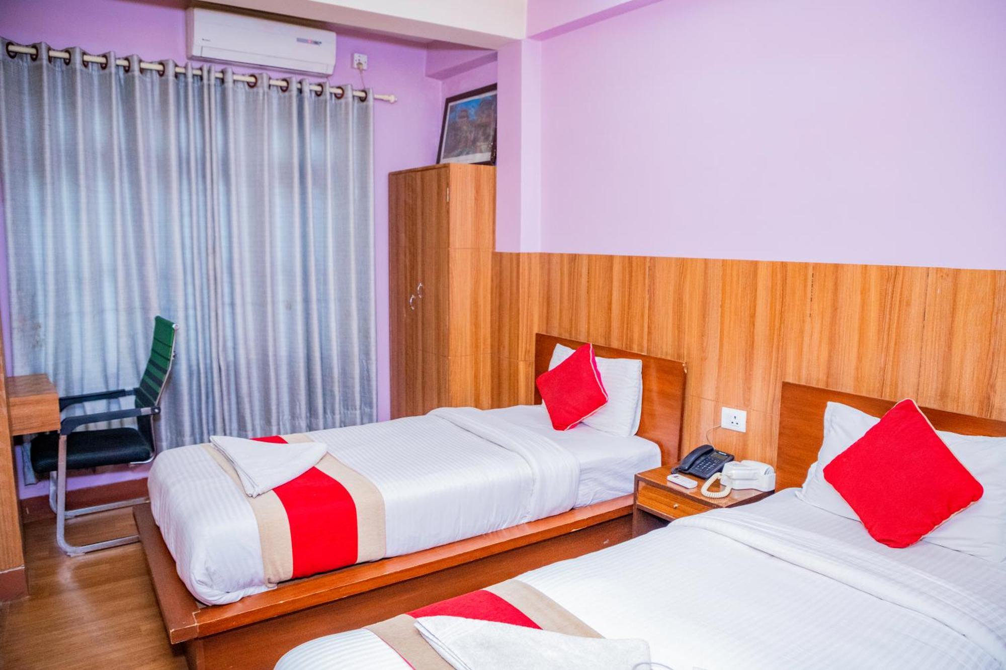 Great Doors Thamel Hotel Kathmandu Exterior photo